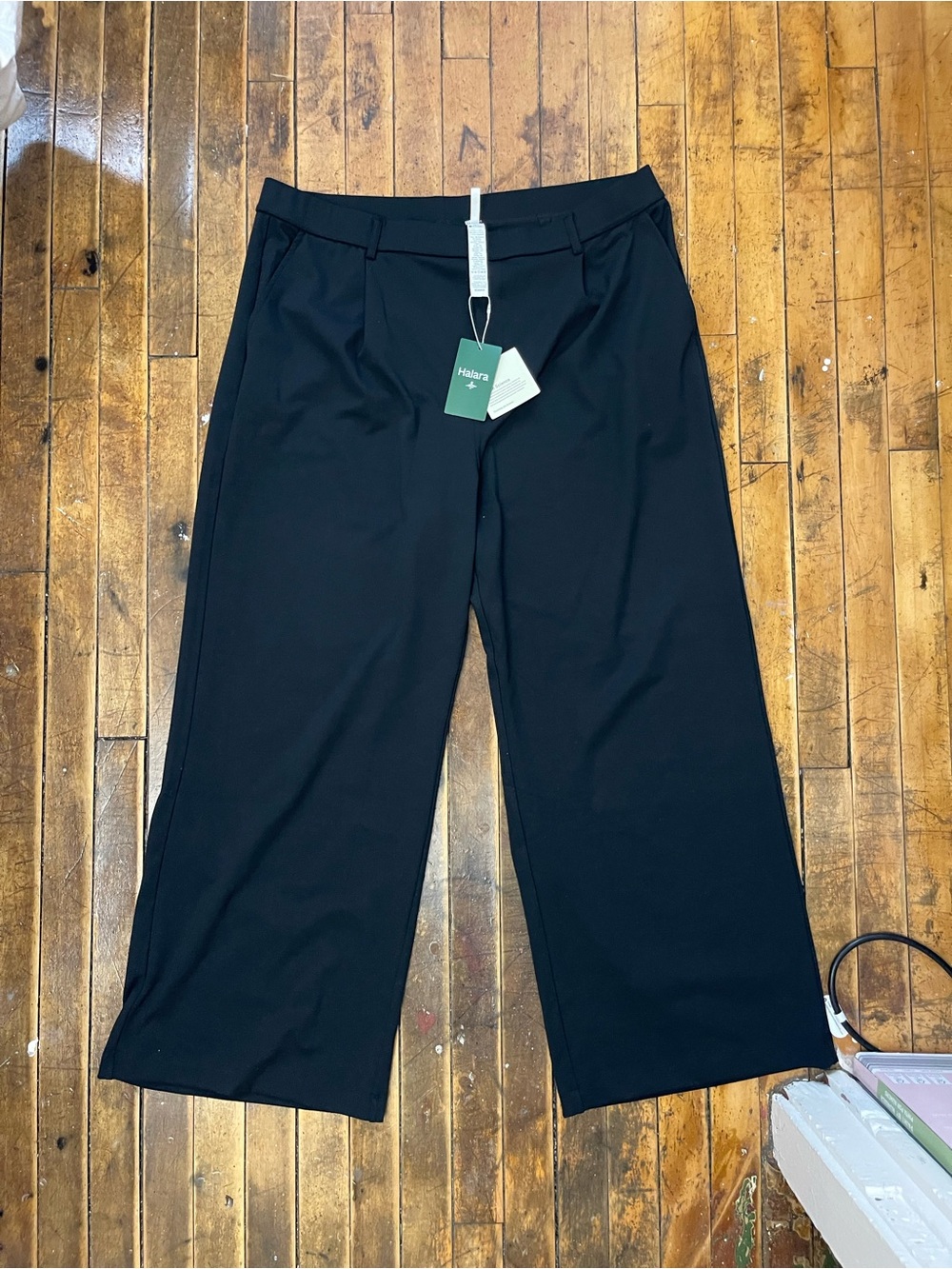 NWT Halara High Waisted Pocket Work Flare Pants- size XXL